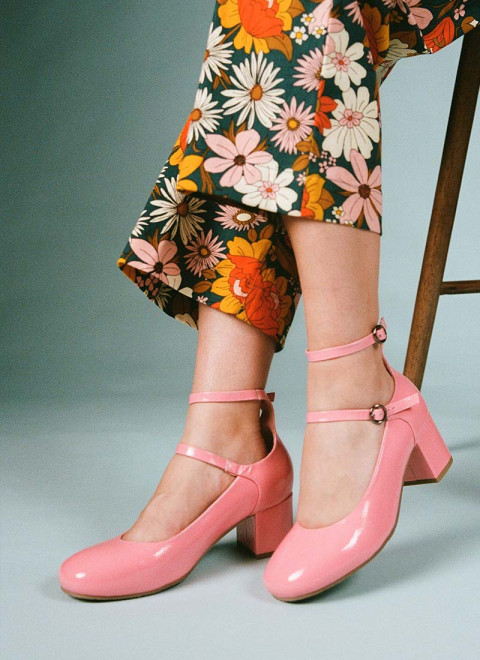 Rouen Patent Leather Mary Jane Shoes - Pink - Shoe Side On