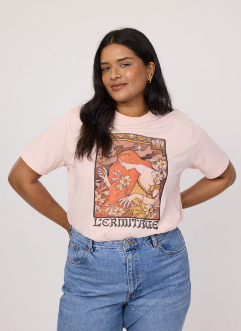 Julianne Vintage Graphic Tee - Blue Jeans - Model Front