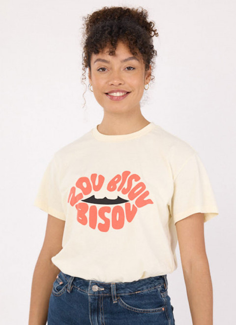  Loren Zou Bisou Bisou Slogan Tee