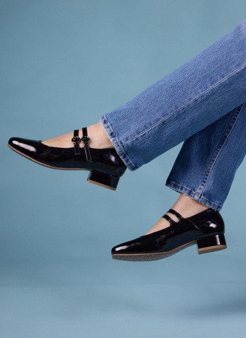 Paris Patent Leather Mary Jane Shoes - Black